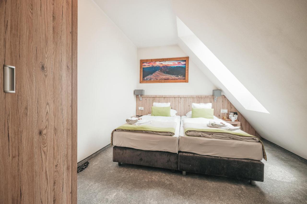 Grand Tatry - Miejsce Na Wyjatkowy Pobyt Dla Ciebie I Twojej Rodziny! - Sauna I Jacuzzi Wliczone W Cene Pobytu -10 Minut Pieszo Od Term Bania Bialka Tatrzanska 外观 照片