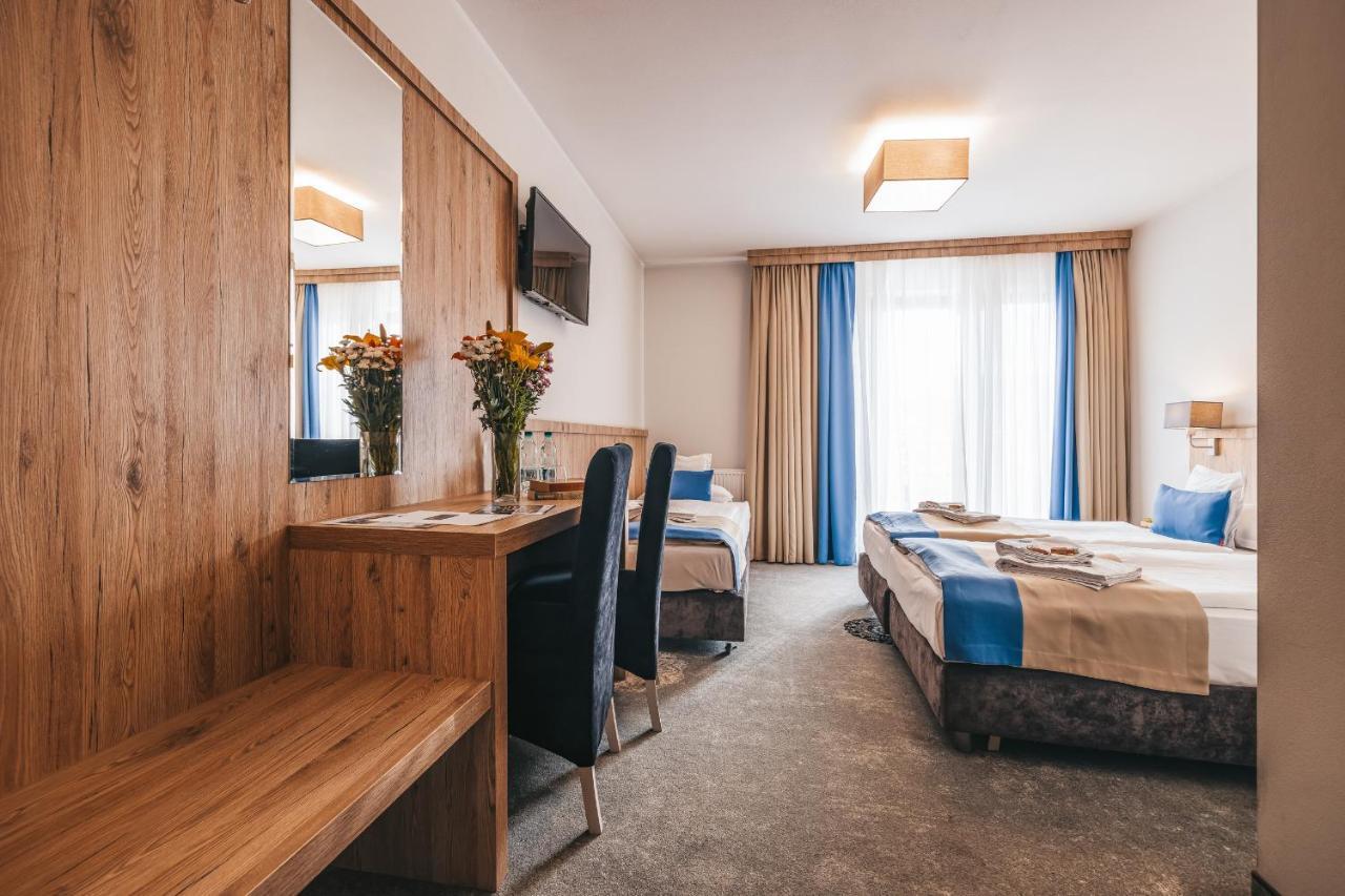 Grand Tatry - Miejsce Na Wyjatkowy Pobyt Dla Ciebie I Twojej Rodziny! - Sauna I Jacuzzi Wliczone W Cene Pobytu -10 Minut Pieszo Od Term Bania Bialka Tatrzanska 外观 照片