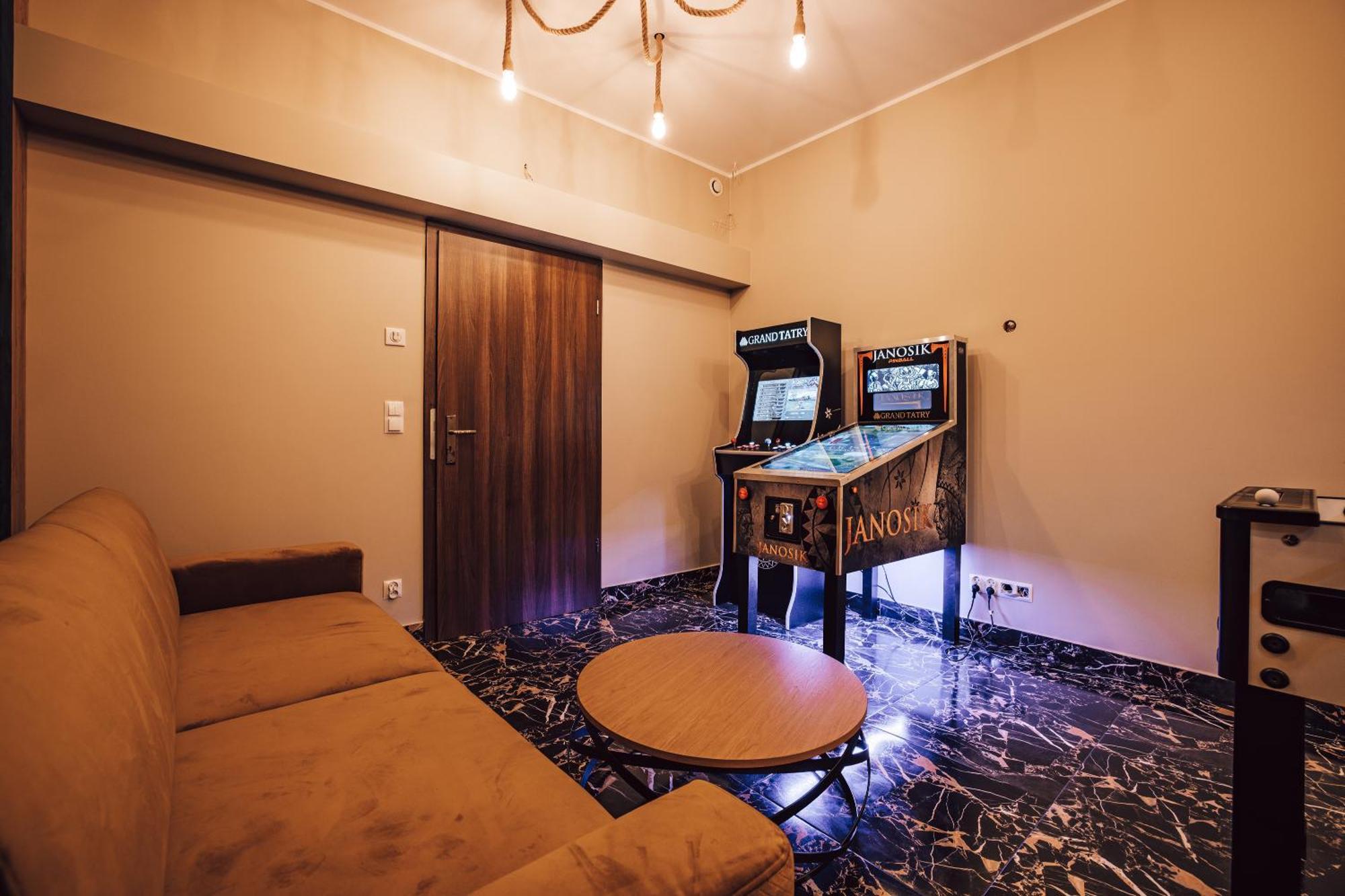 Grand Tatry - Miejsce Na Wyjatkowy Pobyt Dla Ciebie I Twojej Rodziny! - Sauna I Jacuzzi Wliczone W Cene Pobytu -10 Minut Pieszo Od Term Bania Bialka Tatrzanska 外观 照片